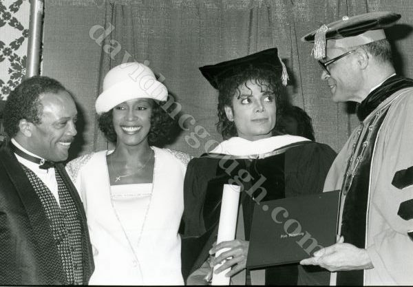 Michael Jackson, Quincy Jones, Whitney Houston  1988 NYC.jpg